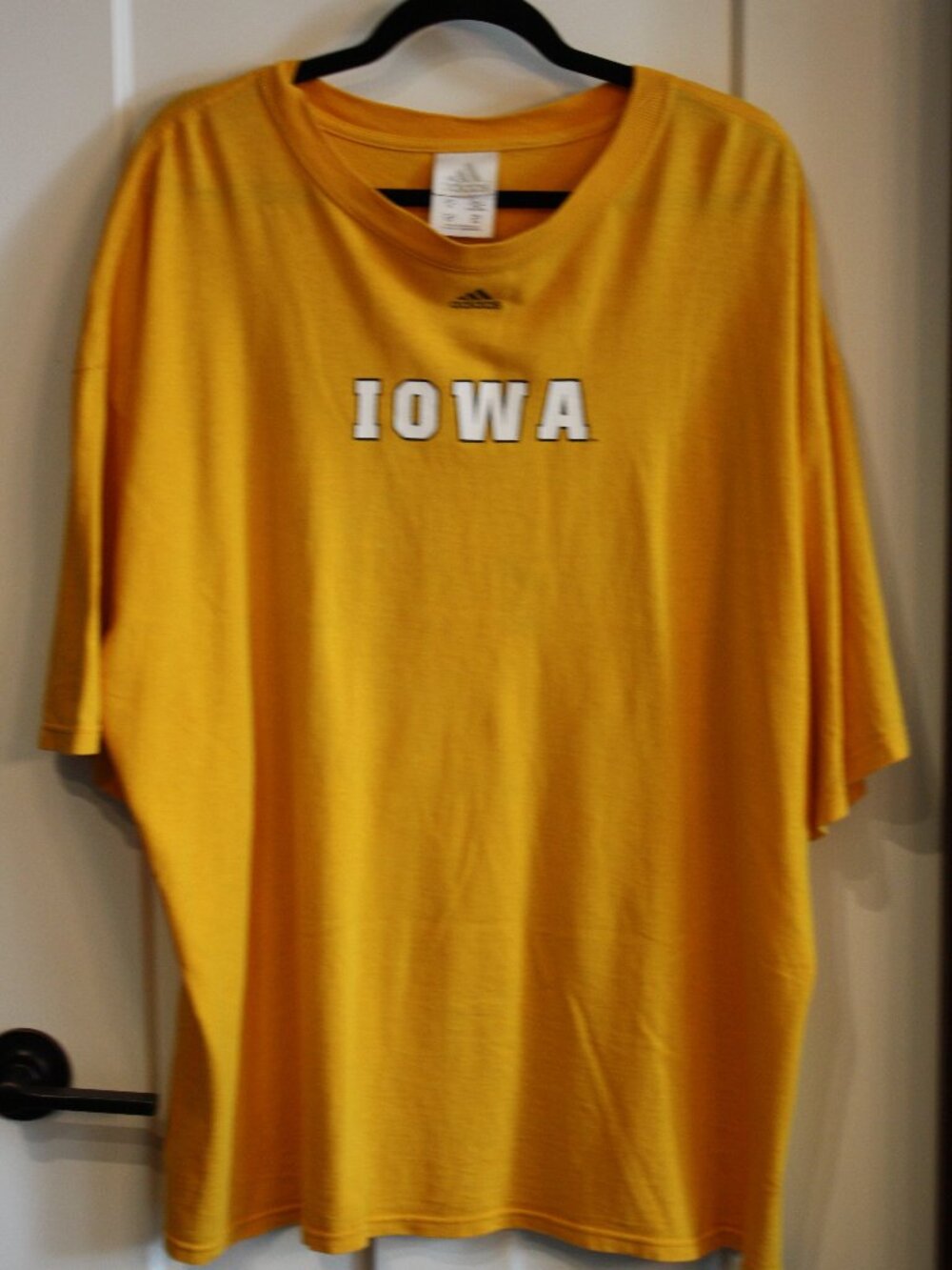 Adidas, Iowa Hawkeye Tee-Shirt, Size 2X